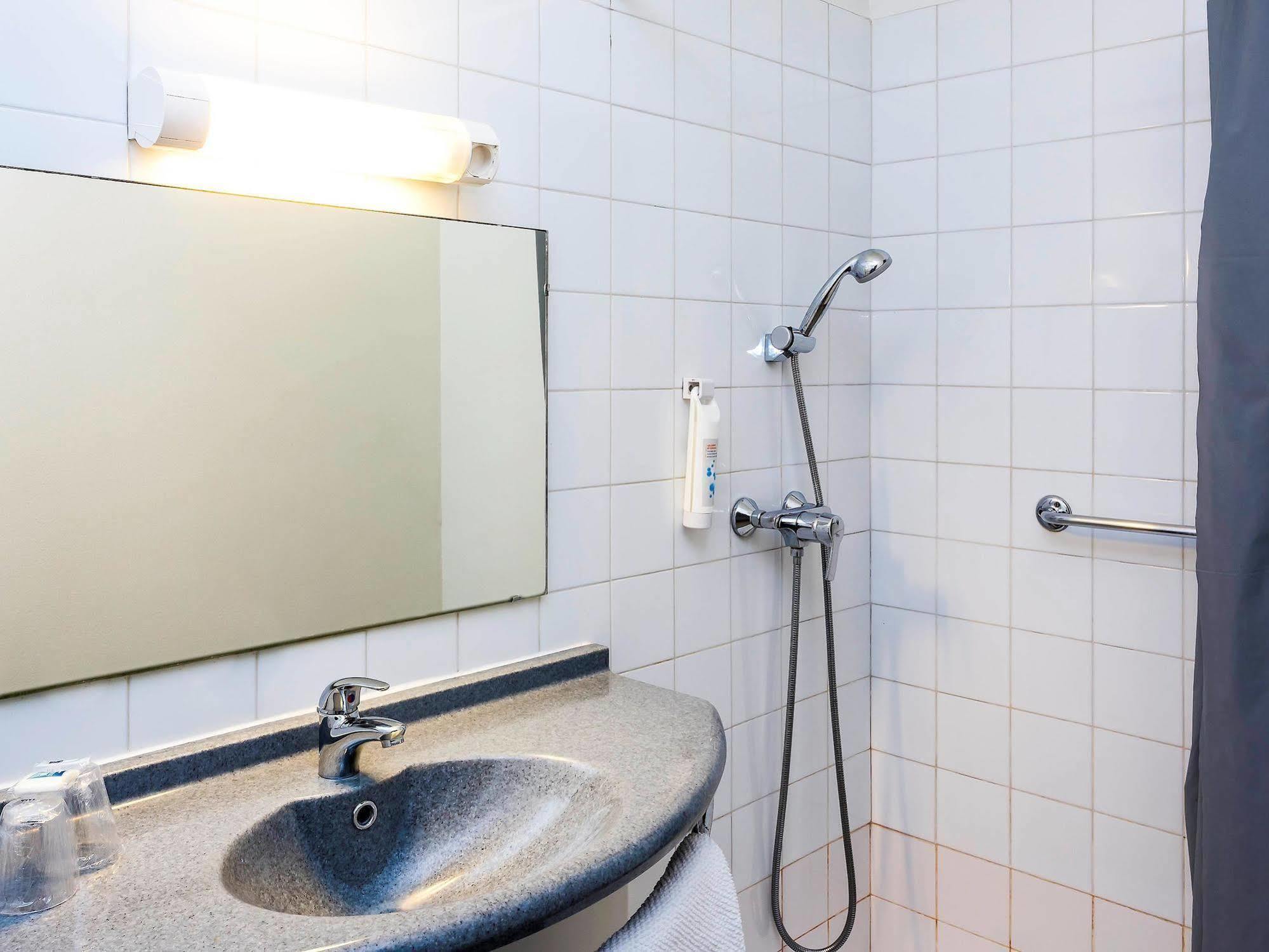 Ibis Budget Lorient 2*