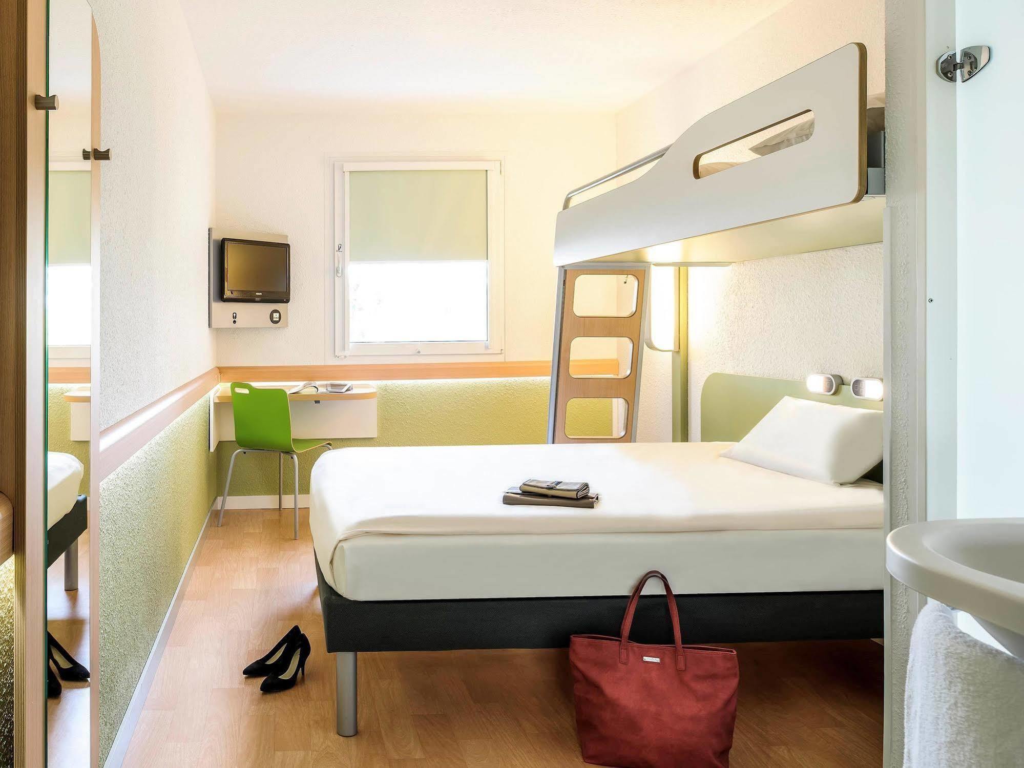Ibis Budget Lorient Hotel Hennebont